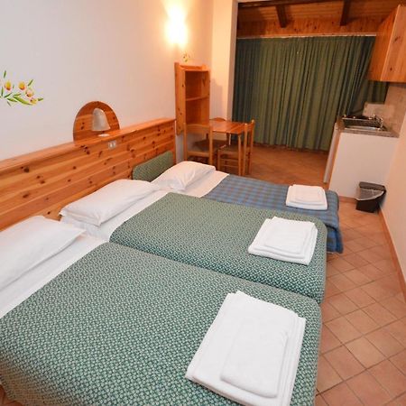 Villaggio L'Olivara トロペーア エクステリア 写真